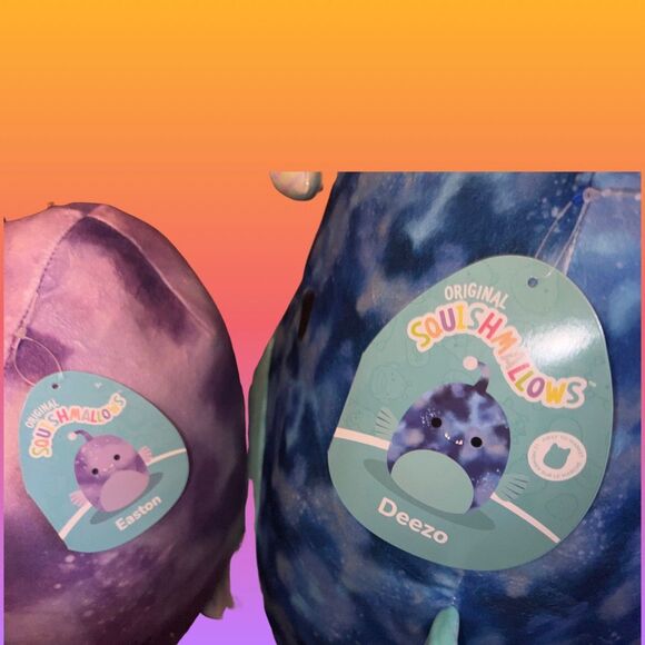 RARE NWT 16” Deezo & 11” Easton Tie Dye Anglerfish Squishmallows - Picture 4 of 4